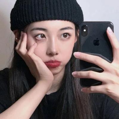 林中窥目 在线观看封面
